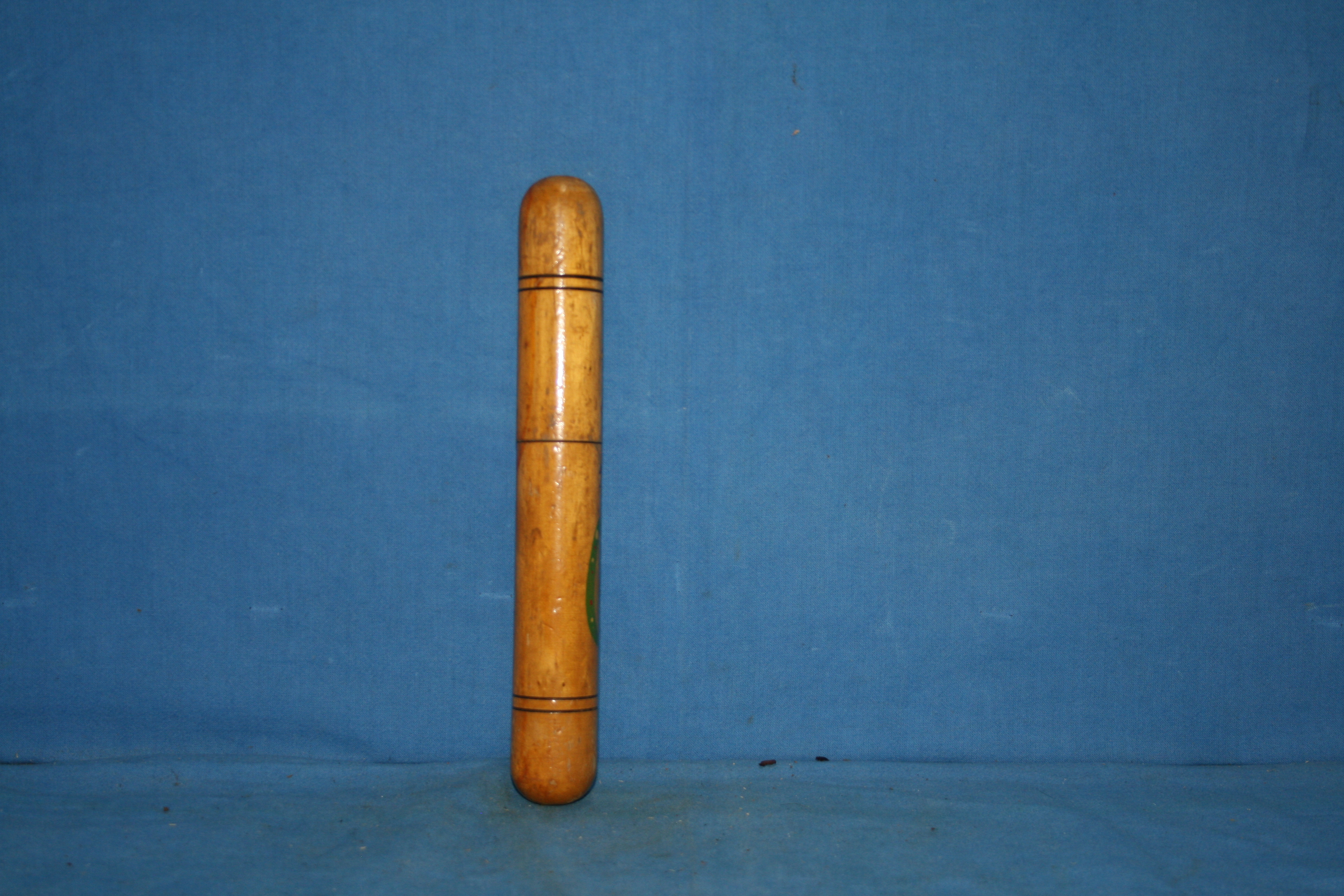 art nr: 1104 vintage houten haaknaalden koker