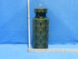 art nr: 1080 vintage groene gedecoreerde oude vaas