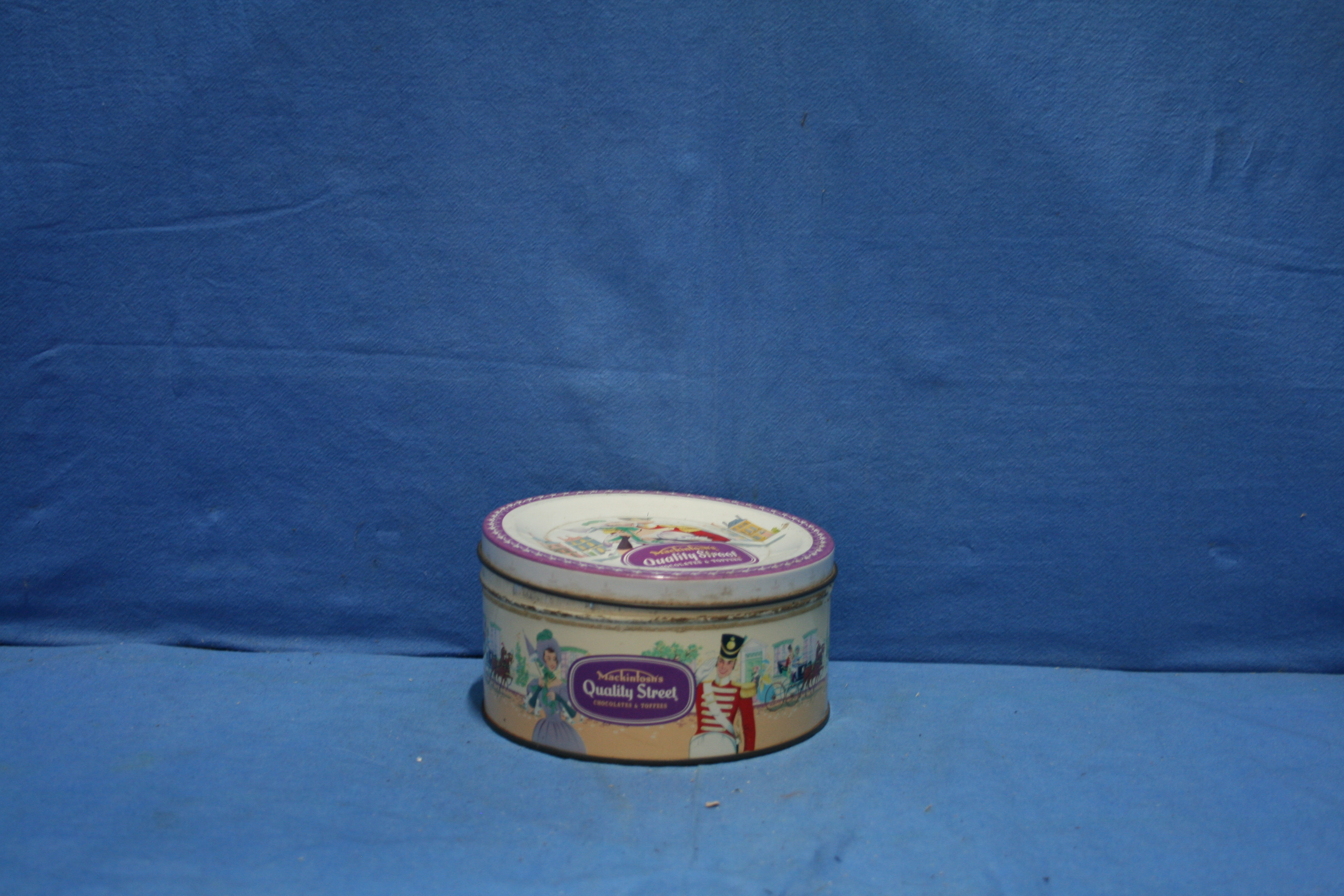 art nr: 492 vintage Mackintosh's Quality street blik