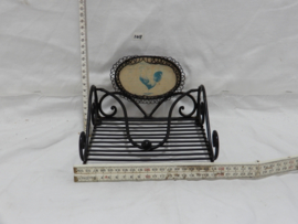 art nr: 1017 vintage servethouder van metaal