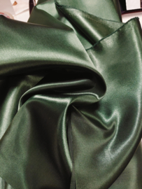 Polyester satijn donker groen (kerst)