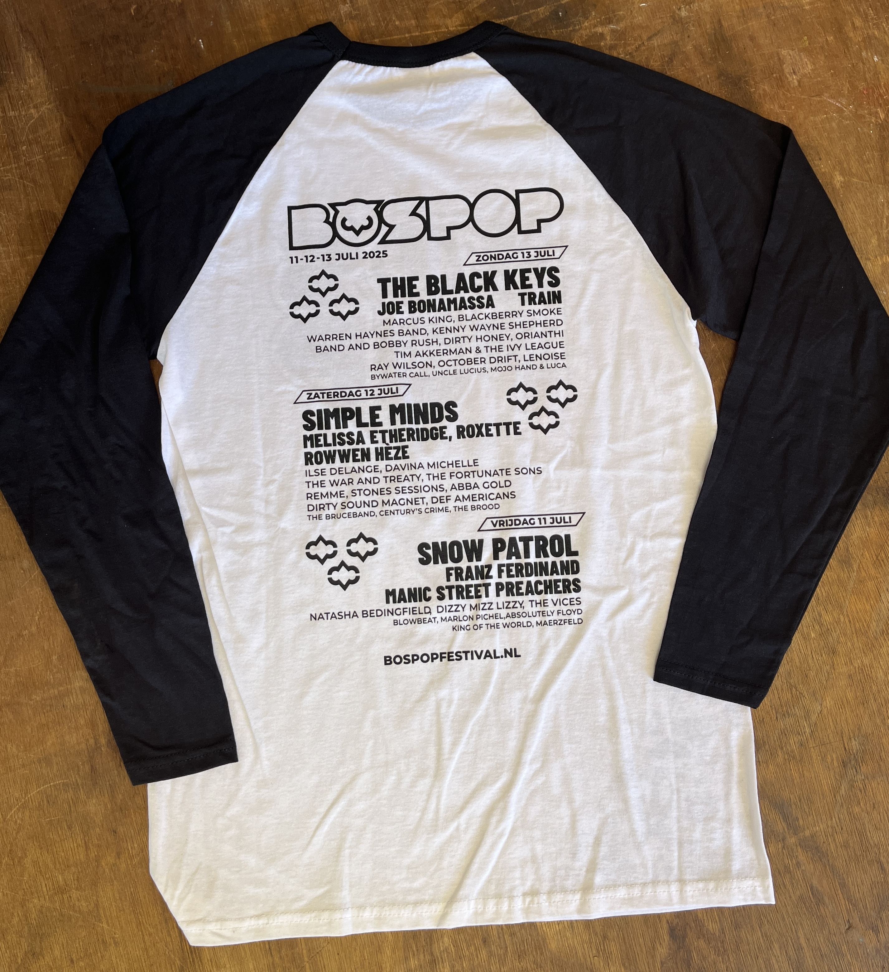 RAGLAN