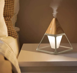 Olie Diffuser 3D - Aroma Diffuser 200ML met Afstandsbediening - Luchtbevochtiger – Verdamper – Aromatherapie - Geurverspreider - Vlam effect