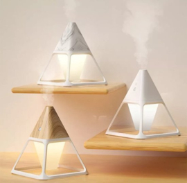 Olie Diffuser 3D - Aroma Diffuser 200ML met Afstandsbediening - Luchtbevochtiger – Verdamper – Aromatherapie - Geurverspreider - Vlam effect