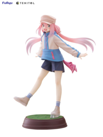 Laid-Back Camp Tenitol PVC Figure Nadeshiko Kagamihara 22 cm