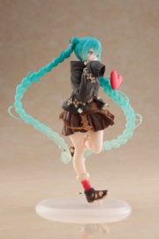 Hatsune Miku PVC Figure Hatsune Fashion Outdoor Spring Ver. 18 cm