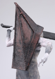 Silent Hill 2 Oshi Works 1/7 PVC Figure Red Pyramid Thing 26 cm - PRE-ORDER