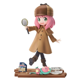 Spy x Family 1/7 PVC Figure Anya Forger: Detective Ver. 17 cm - PRE-ORDER