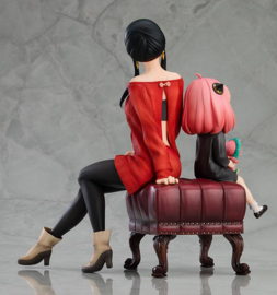 Spy x Family 1/7 PVC Figure Anya & Yor 19 cm