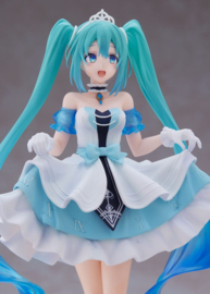 Hatsune Miku PVC Figure Hatsune Miku Wonderland Cinderella Ver. 18 cm - PRE-ORDER