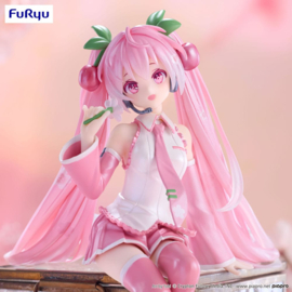 Hatsune Miku Noodle Stopper PVC Figure Sakura Miku 2024 Pearl Color Ver. 15 cm