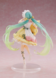 Hatsune Miku Wonderland PVC Figure Hatsune Miku Sleeping Beauty Reissue 18 cm - PRE-ORDER