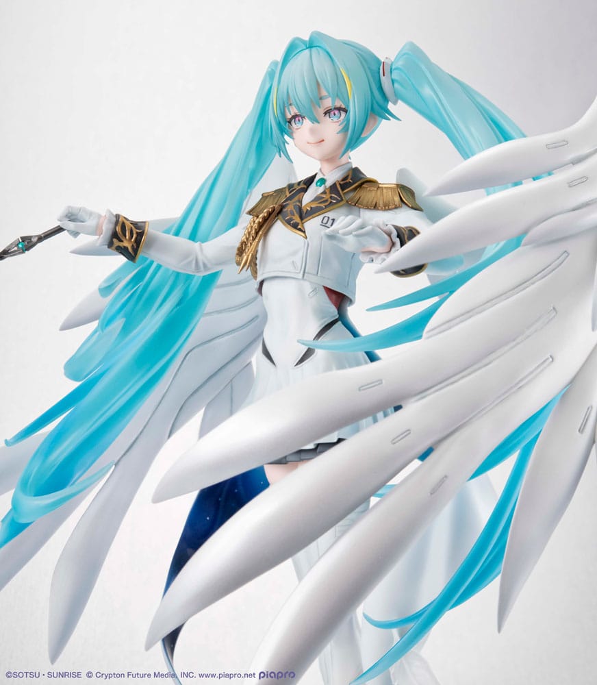 Mobile Suit Gundam x Hatsune Miku Lucrea PVC Figure Hatsune Miku x Wing Gundam Zero EW 45th Anniversary 27 cm - PRE-ORDER