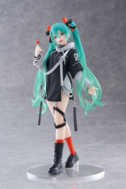 Hatsune Miku Fashion PVC Figure Wonderland Punk Ver. 18 cm - PRE-ORDER