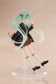 Hatsune Miku Fashion PVC Figure Preppy Ver. 18 cm - PRE-ORDER