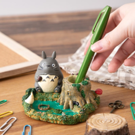 Studio Ghibli My Neighbor Totoro Pencil Holder Totoro by the pond