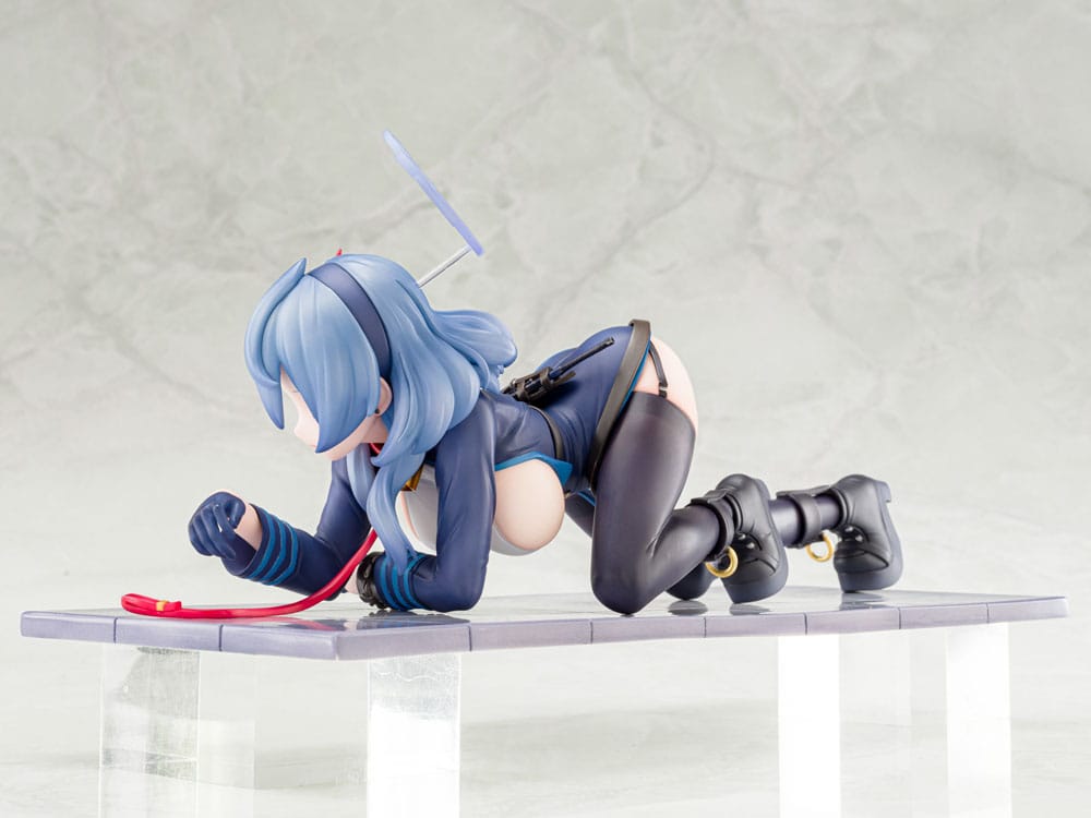 Blue Archive 1/7 PVC Figure Ako Memorial Lobby Ver. 23 cm - PRE-ORDER