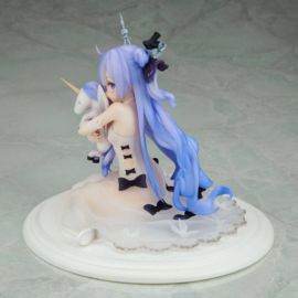 Azur Lane 1/7 PVC Figure Unicorn Light Equipped Ver. 14 cm - PRE-ORDER