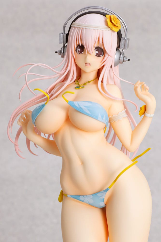 Super Sonico 1/4.5 PVC Figure Super Sonico Summer Vacation Ver. 35 cm - PRE-ORDER