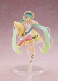Hatsune Miku Wonderland PVC Figure Hatsune Miku Sleeping Beauty Reissue 18 cm - PRE-ORDER