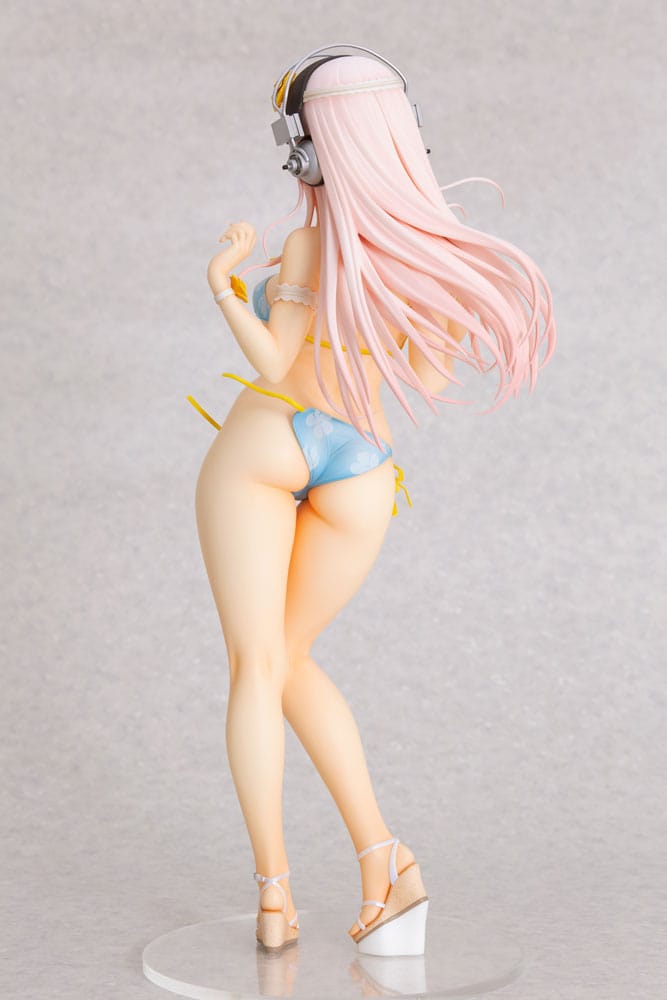 Super Sonico 1/4.5 PVC Figure Super Sonico Summer Vacation Ver. 35 cm - PRE-ORDER