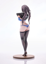 Original Character 1/6 PVC Figure Gap Glasses Girl Who Doesn't Want To Take Physical Education Class 28 cm - PRE-ORDER
