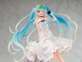 Hatsune Miku 1/7 PVC Figure Racing Miku 2021 Vacation Style Ver. 24 cm - PRE-ORDER