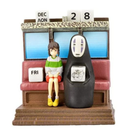 Studio Ghibli Spirited Away Statue Diorama / Calendar Take Unabara Train 11 cm - PRE-ORDER