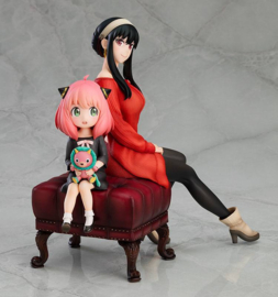 Spy x Family 1/7 PVC Figure Anya & Yor 19 cm