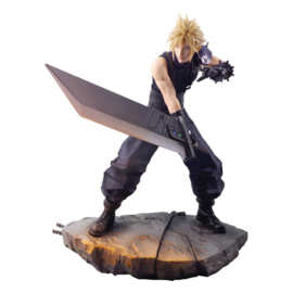 Final Fantasy VII Rebirth Static Arts Gallery  PVC Figure Cloud Strife 18 cm - PRE-ORDER