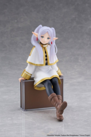 Frieren: Beyond Journey's End PVC Figure Desktop Cute Frieren (Trunk Case Ver.) Reissue 13 cm - PRE-ORDER