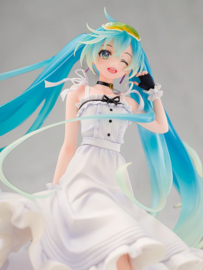 Hatsune Miku 1/7 PVC Figure Racing Miku 2021 Vacation Style Ver. 24 cm - PRE-ORDER