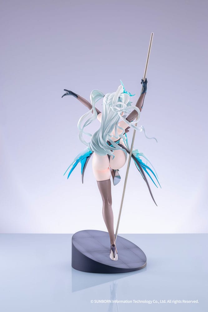 Girls Frontline 1/7 PVC Figure PA-15 Treading Light, Coming Night Ver. 27 cm - PRE-ORDER