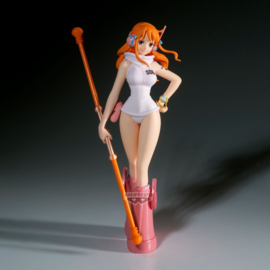 One Piece The Shukko PVC Figure Nami Ver. Egghead 16 cm