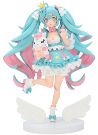 Hatsune Miku Tenitol PVC Figure Yumekawa Princess 21 cm - PRE-ORDER