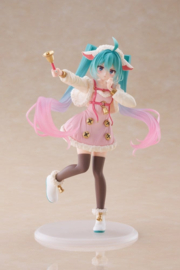 Hatsune Miku Wonderland PVC Figure Seven Little Goats 18 cm - PRE-ORDER