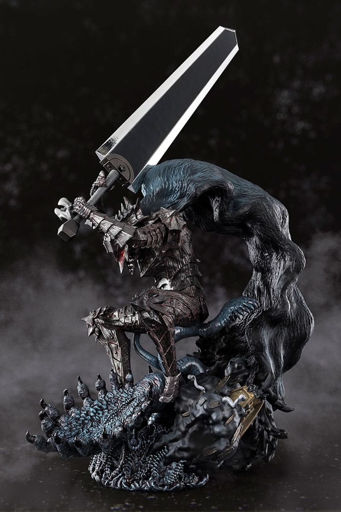Berserk Figuarts ZERO Metallic Touch PVC Figure Guts Berserker Armor 35 cm - PRE-ORDER