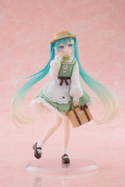Hatsune Miku Fashion PVC Figure Country Ver. 18 cm