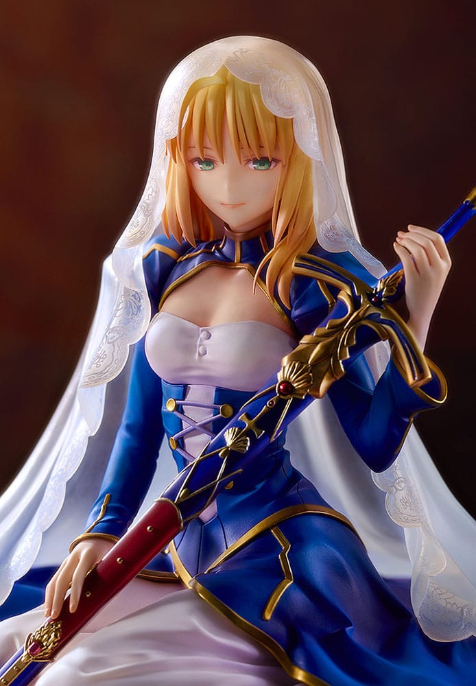 Fate/Grand Order 1/7 PVC Figure Saber Garden of Avalon 14 cm - PRE-ORDER
