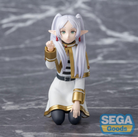 Frieren: Beyond Journey's End PM Perching PVC Figure Frieren Poking Something 10 cm - PRE-ORDER