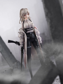 A-Z: 1/7 PVC Figure F01 25 cm