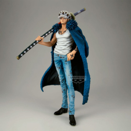 One Piece PVC Figure Premium Trafalgar Law (The Brush) 31 cm - PRE-ORDER