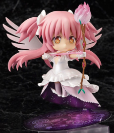 Puella Magi Madoka Magica Nendoroid Action Figure Ultimate Madoka 10 cm (re-run) - PRE-ORDER