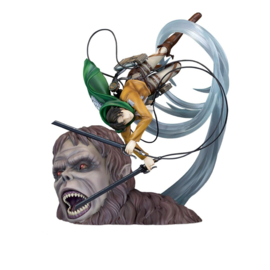 Attack on Titan 1/7 PVC Figure Levi vs Beast Titan Ver. 28 cm - PRE-ORDER