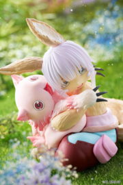 Made in Abyss: The Golden City of the Scorching Sun Desktop Cute PVC Figure Nanachi & Mitty Reissue 13 cm - PRE-ORDER