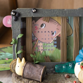 Studio Ghibli My Neighbor Totoro Diorama Frame Totoro & Kusakabe House