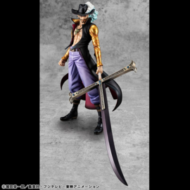 One Piece P.O.P SA-MAXIMUM PVC Figure Hawk Eye Dracule Mihawk Ver. R 29 cm - PRE-ORDER