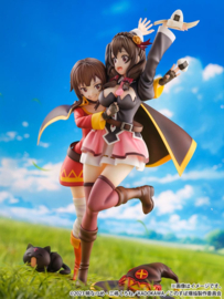 Konosuba: God's Blessing on This Wonderful World! SHIBUYA SCRAMBLE FIGURE 1/6 PVC Figure Megumin & Yunyun Futari wa Otomodachi Ver. 26 cm - PRE-ORDER