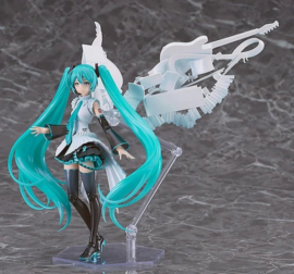 Character Vocal Series 01: Hatsune Miku Plamatea Plastic Model Happy 16th Birthday Ver. 16 cm - PRE-ORDER