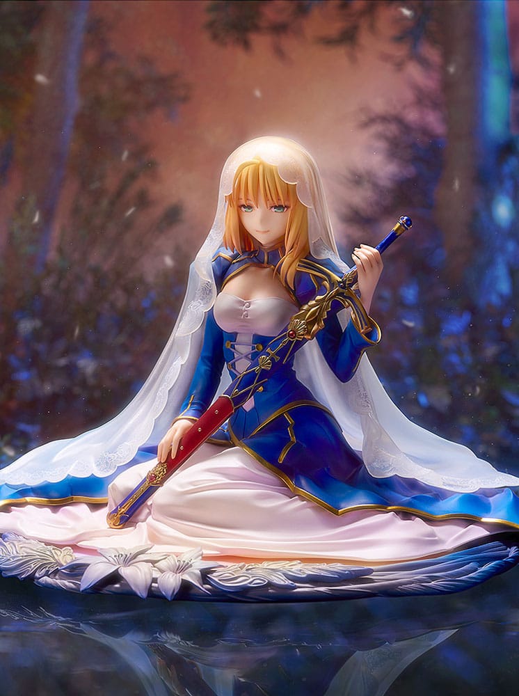 Fate/Grand Order 1/7 PVC Figure Saber Garden of Avalon 14 cm - PRE-ORDER